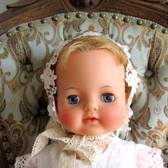 FLOWER GIRL WEDDING HEADBAND, TODDLER BIRTHDAY PARTY, WHITE LACE w RIBBONS, EUC - Picture 4 of 6